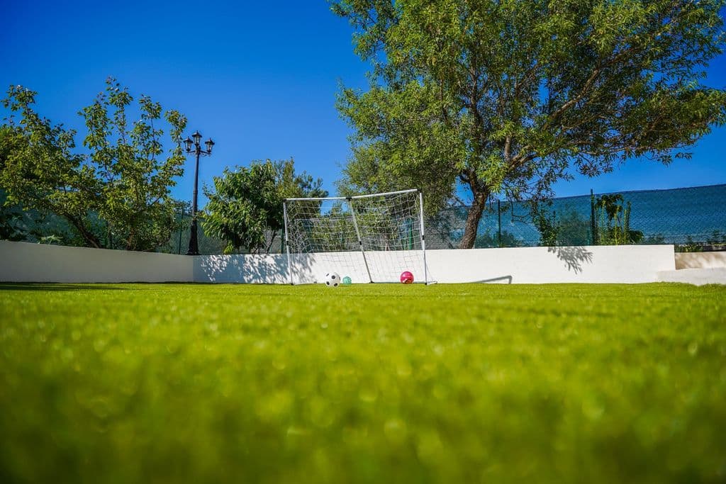 Villa San Antonio — Exterior & Pool
